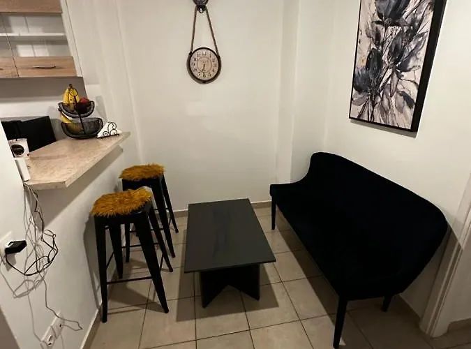 Nikolas Urban Apartment